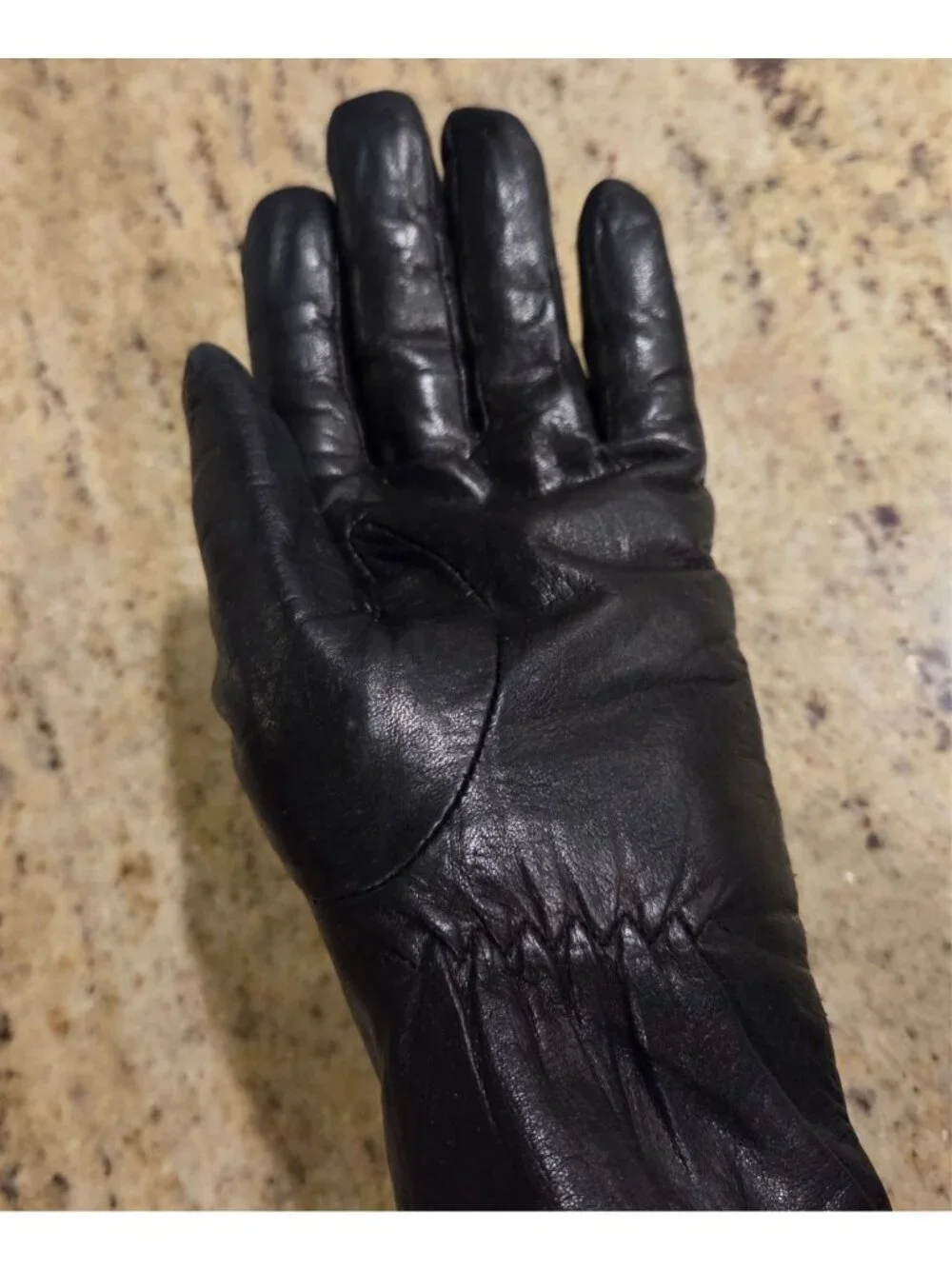 Thinsulate 40g Womens Size M Black Leather Fleece Lined Gloves